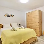 Casa Vistamar Comfy 4bd Few Steps To The Ocean Apartment